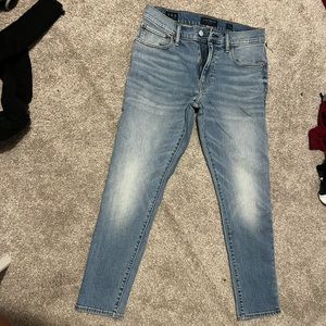 size 30 mens the lucky brand light denim jeans